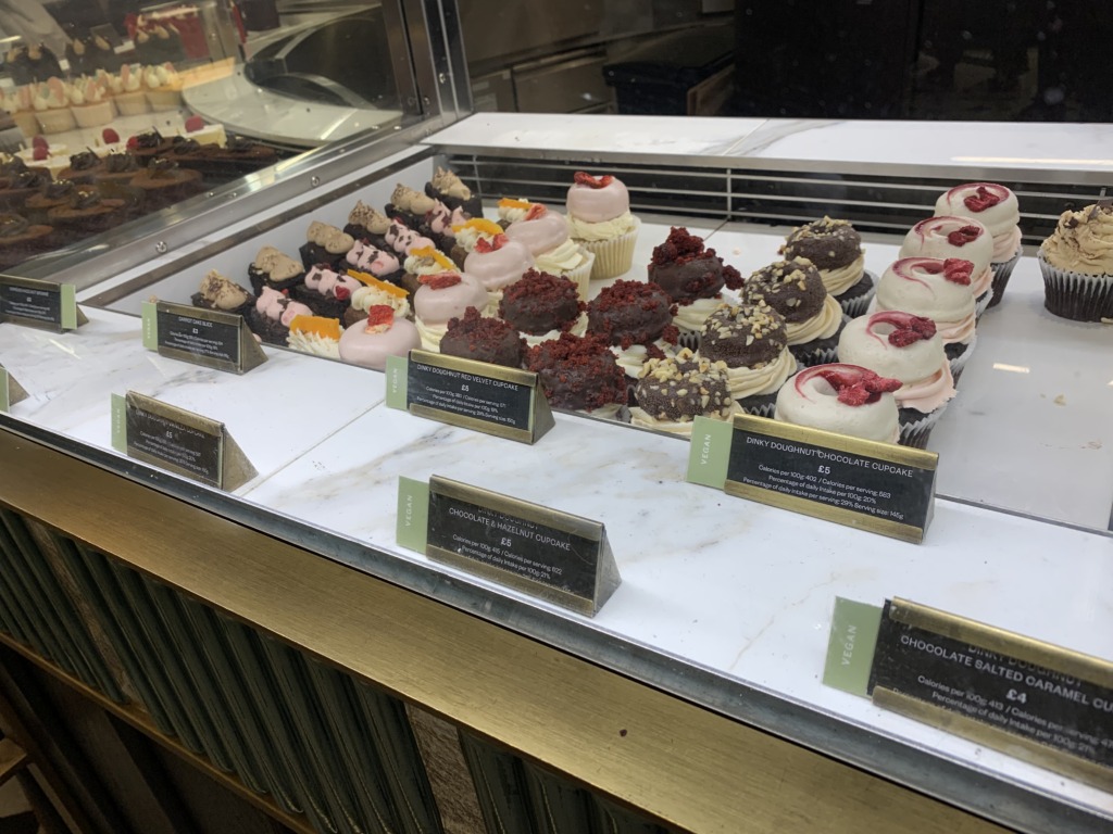 英国老舗百貨店ハロッズ (Harrods)｜セール品を買ってみた 夫婦英国暮らしブログ